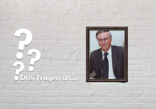 Zu sehen ist das Cover von drei Fragen an Wolfgang Bosbach. Wolfgang Bosbach ist im Portrait in einem Rahmen zu sehen